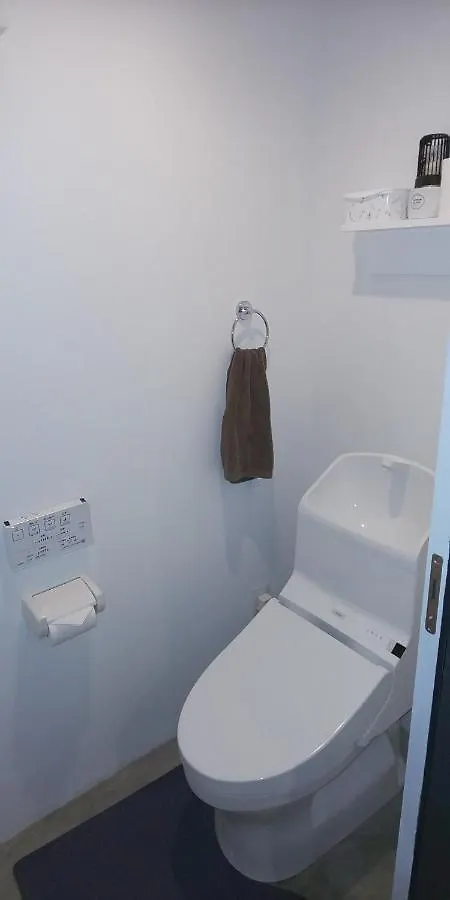 Hotel Bettei Shinimamiya Osaka Pensión